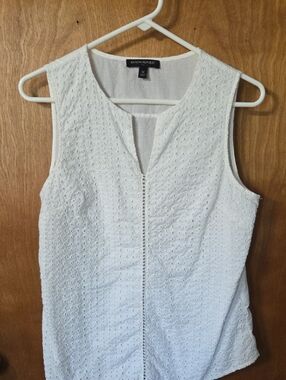 Banana Republic Off-White Eyelet Split-Neck Sleeveless Top